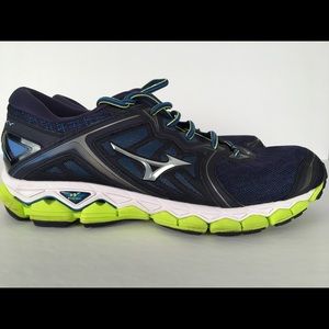 Mizuno Air Wave Men’s Running Shoes